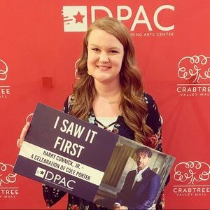 Meet your Posher, Laurynn